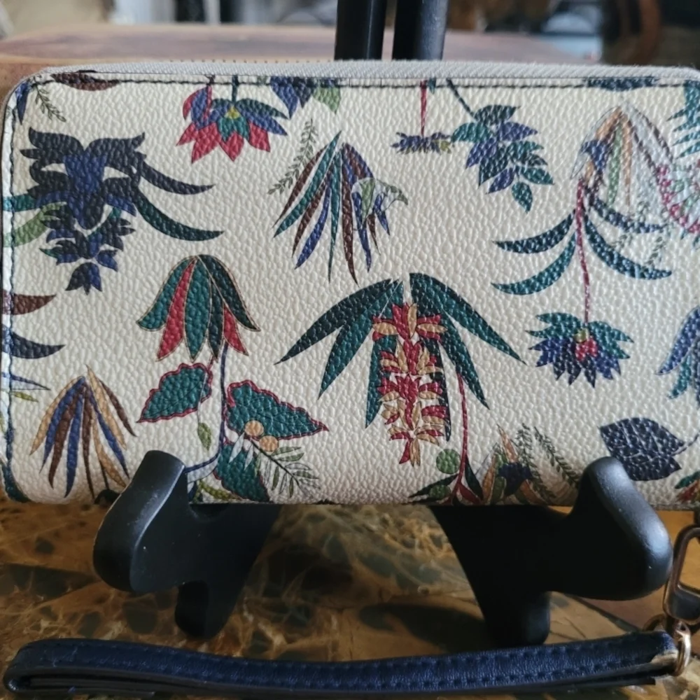 Tory Burch Multicolor Floral Clutch - Picture 2 of 6